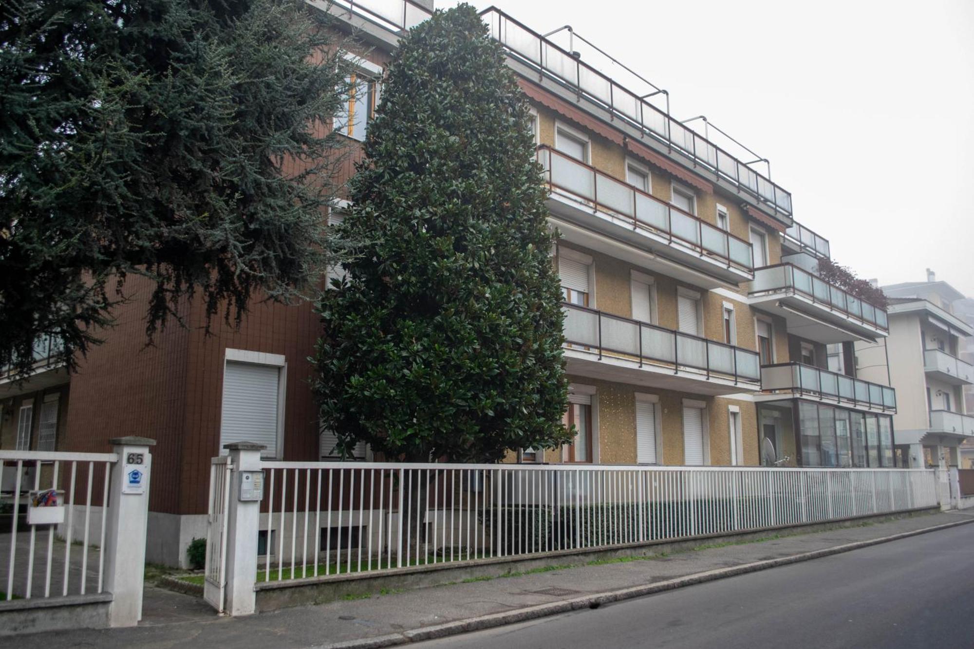 Emmanueli65 Fronte Clinica Per 4 Matrimoniale E Castello Bed & Breakfast Piacenza Eksteriør bilde